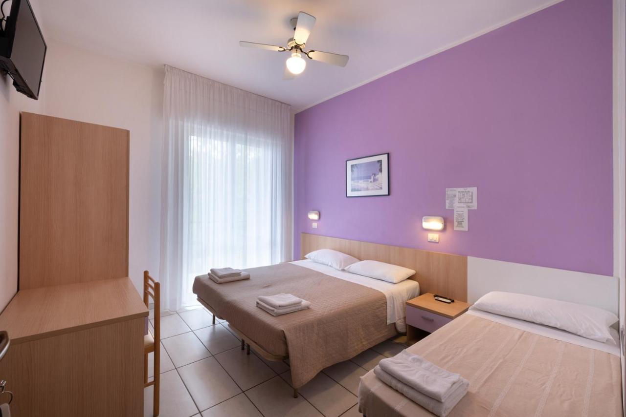 רימיני Hotel Giordo מראה חיצוני תמונה