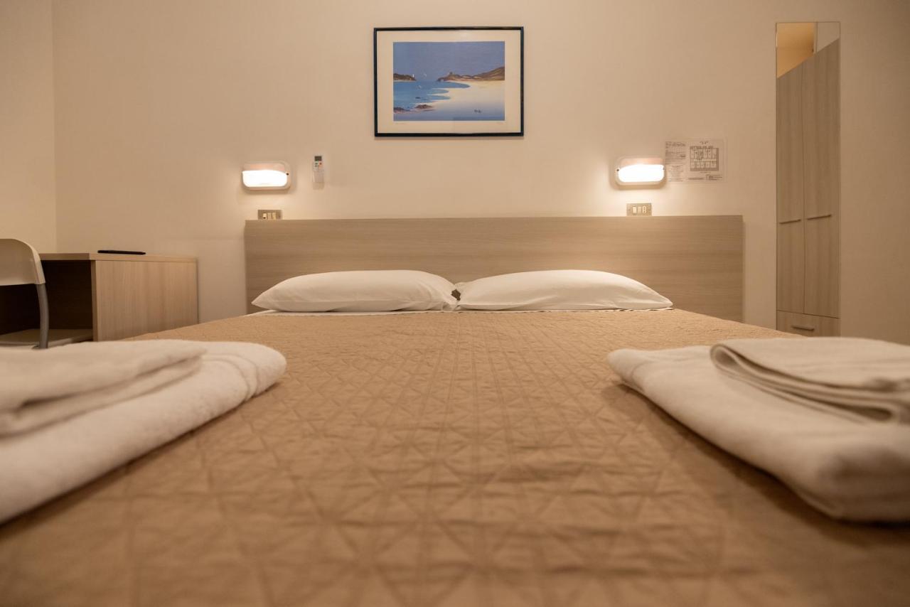 רימיני Hotel Giordo מראה חיצוני תמונה