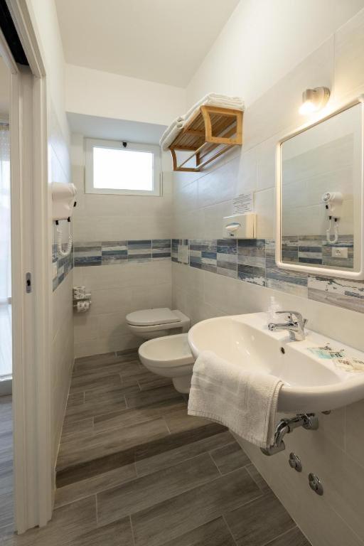 רימיני Hotel Giordo מראה חיצוני תמונה